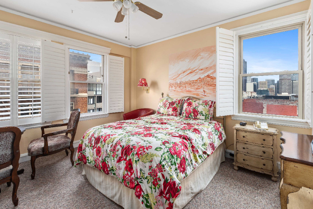 Non-Smoking Deluxe Double Room